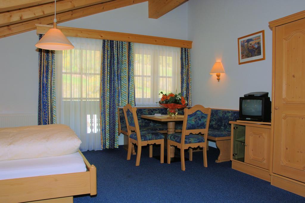Hotel Camona & Apart Walserhof Samnaun Exteriör bild